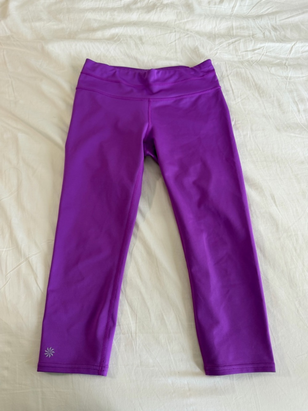 Athleta Women’s Bright Purple Capri Leggings